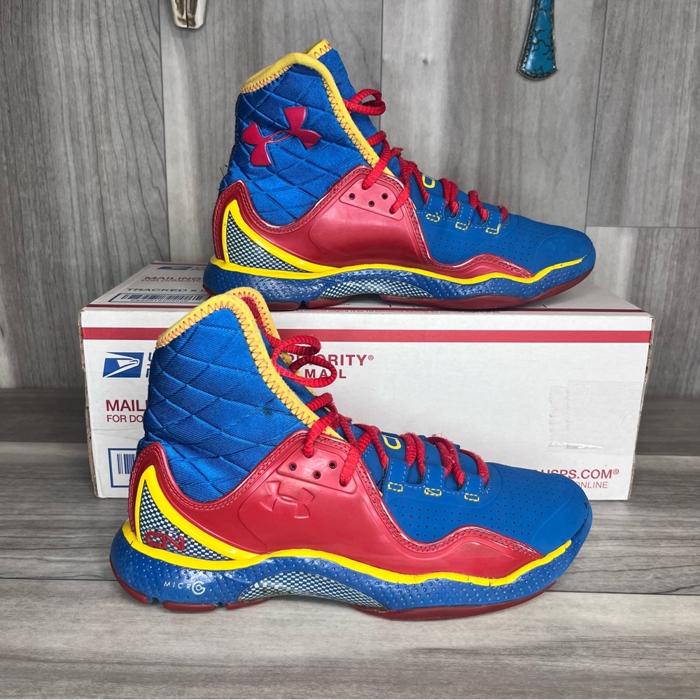 Under Armour Cam Highlight Superman Shoes Boys 6Y Cool Cam Newton Sneakers